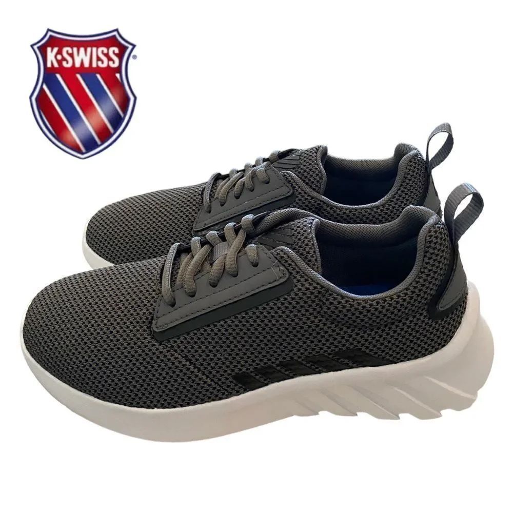 NEW in Box K-Swiss Aeronaut Women's Low Charcoal Black White Sneakers 6.5